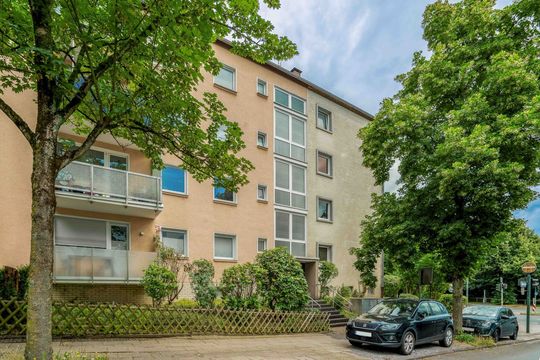 Exklusive Eigentumswohnung mit Balkon und Aufzug in EssenRüttenscheid